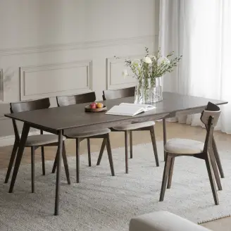 Yumi rektangulært spisebord - brunlakeret - Alle spiseborde