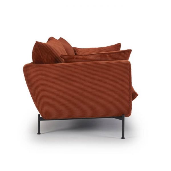 Hasle Lux sofa. Tekstil 595 burnt orange 5