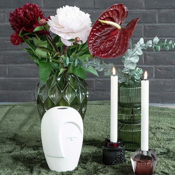 Nova vase i mundblæst glas miljøfoto