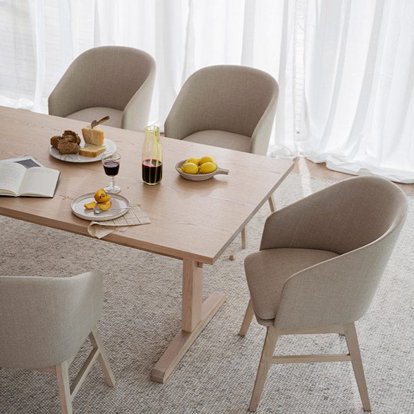 Windham spisebordsstol beige hvidpigmenteret miljø 2