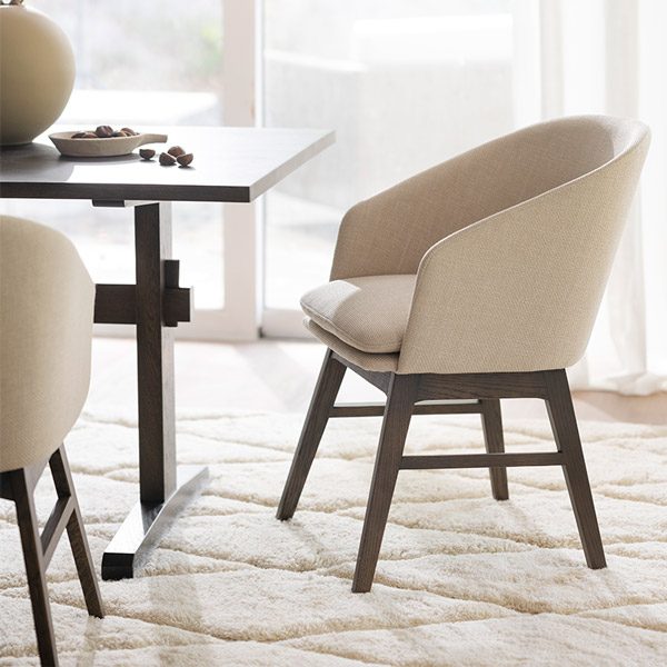 Windham spisebordsstol beigebrun miljø